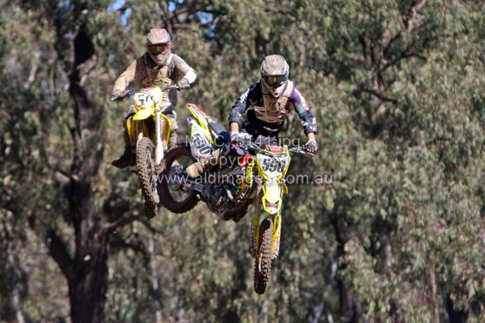 678x444 pixels (73K)